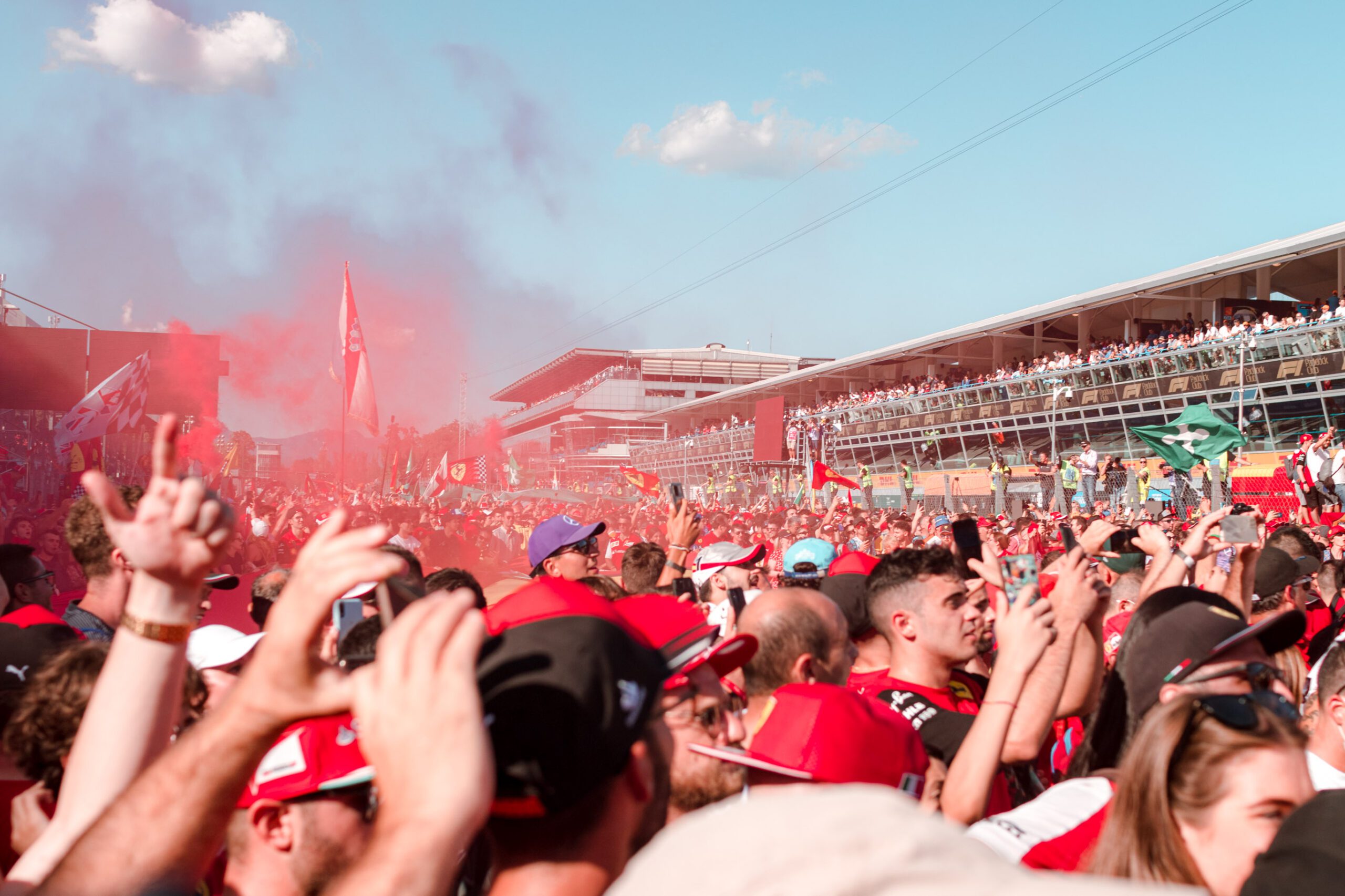 F1 crowd