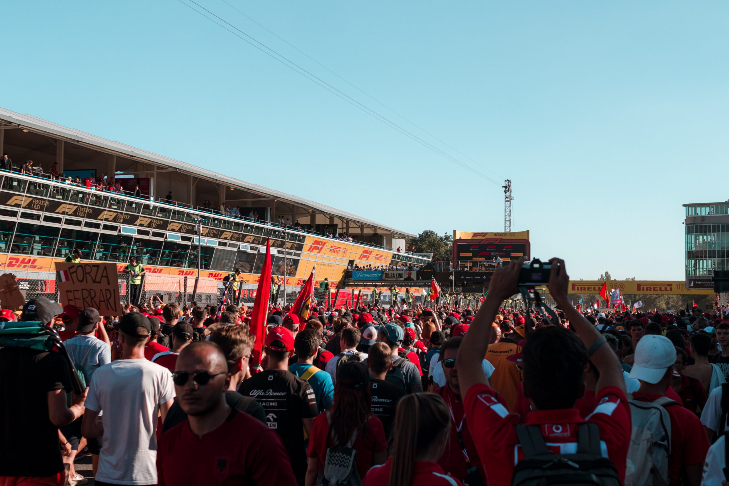 F1 crowd
