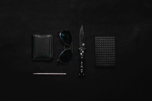 Knife studio photography