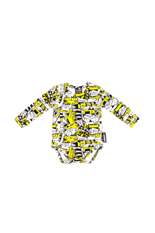 Packshot - clothing by Dzikie Pląsy